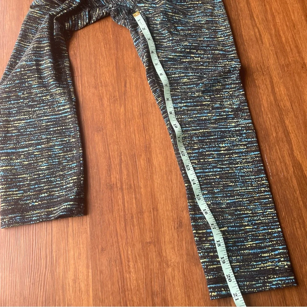 Lululemon Pants Wunder Under Crop Womens 4 High Rise Tweed Runner Pattern Black - Picture 13 of 13
